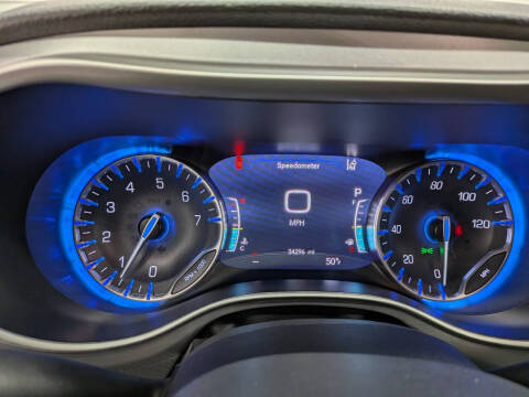 2024 Chrysler Pacifica Touring