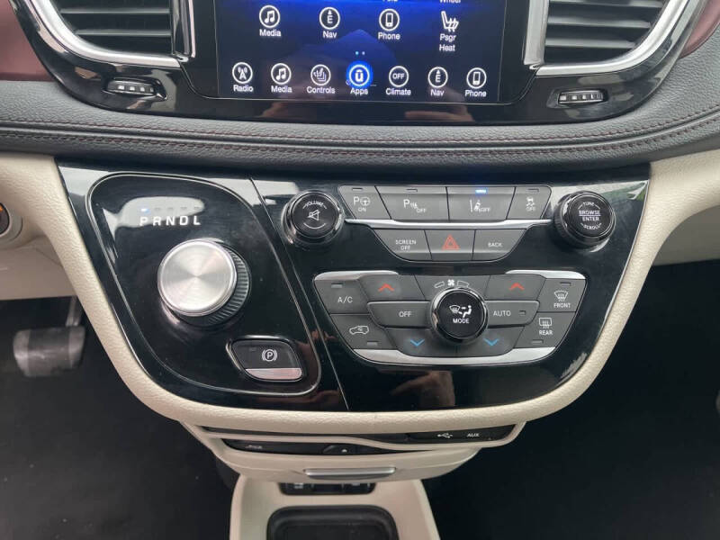 2017 Chrysler Pacifica Limited