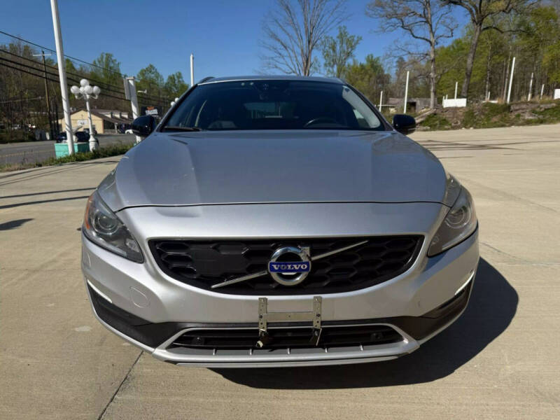 2018 Volvo V60 Cross Country T5 Platinum