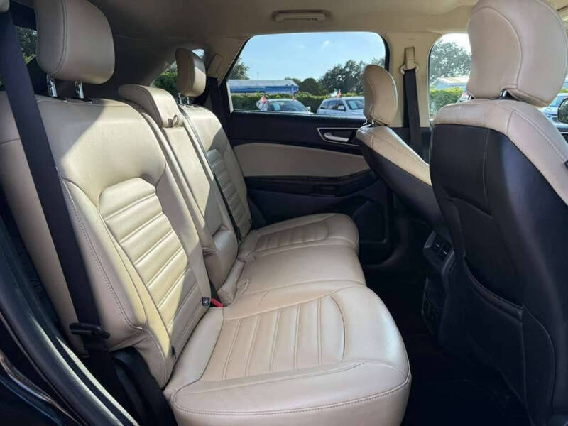 2019 Ford Edge SEL