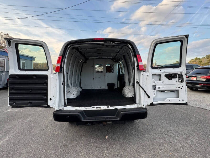 2021 Chevrolet Express 2500