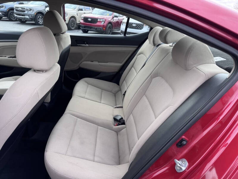 2018 Hyundai Elantra