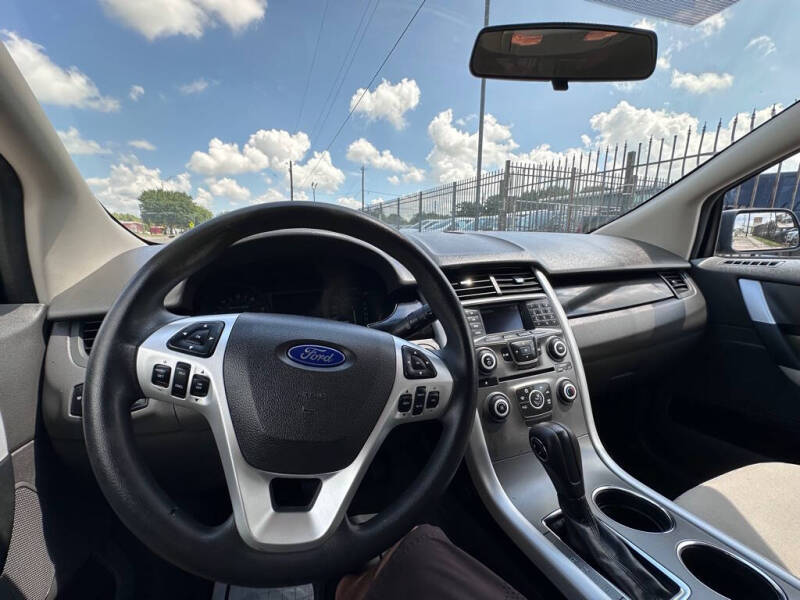 2014 Ford Edge SE