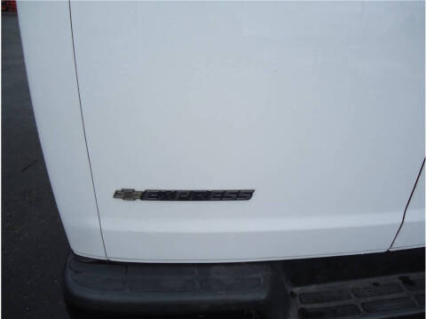 2017 Chevrolet Express 2500