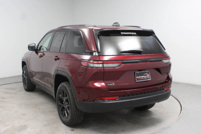 2025 Jeep Grand Cherokee Altitude X