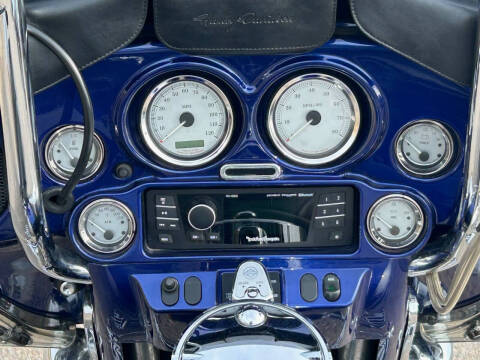 2006 Harley-Davidson FLHXI