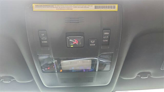 2024 Lexus UX 250h Premium