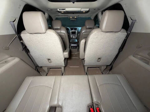 2013 GMC Acadia Denali