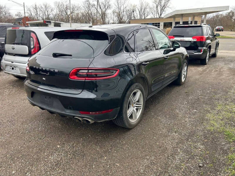 2017 Porsche Macan S