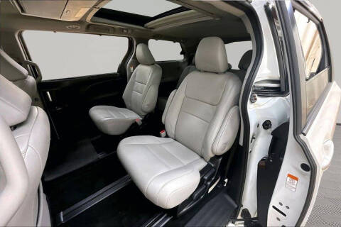 2017 Toyota Sienna