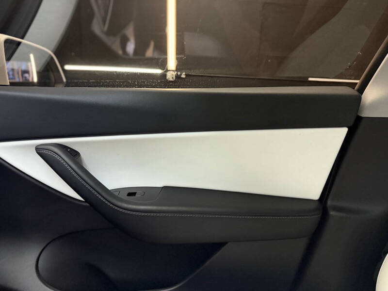 2020 Tesla Model Y Performance