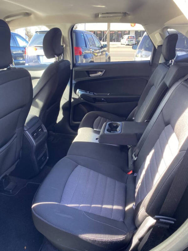 2019 Ford Edge SE