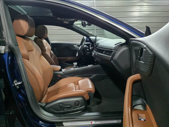 2022 Audi A5 Sportback quattro S line Prem Plus 45 TFSI