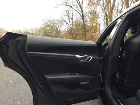 2023 Audi e-tron GT quattro Prestige