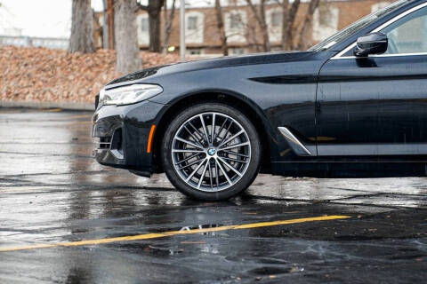 2022 BMW 5 Series 530i