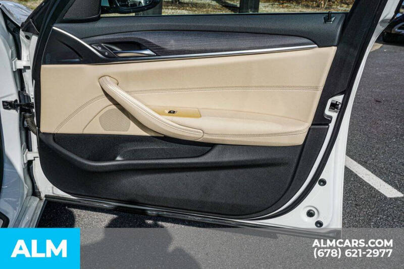 2022 BMW 5 Series 530i