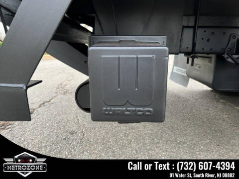 2014 Isuzu NPR HD DSL REG AT