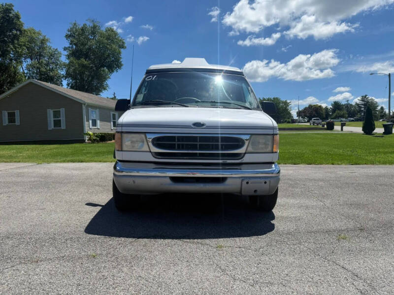 2001 Ford E-Series E-250 SD