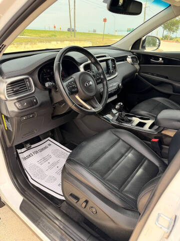 2018 Kia Sorento EX V6