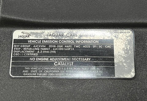 2004 Jaguar XJR