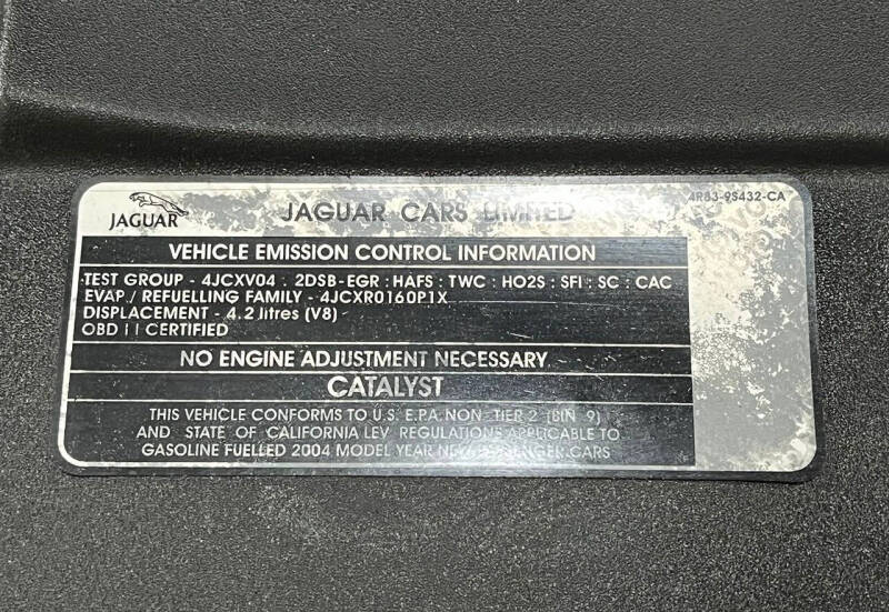 2004 Jaguar XJR