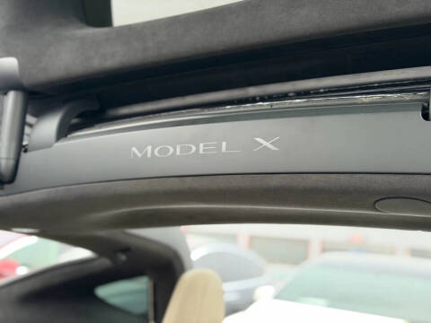 2023 Tesla Model X Plaid
