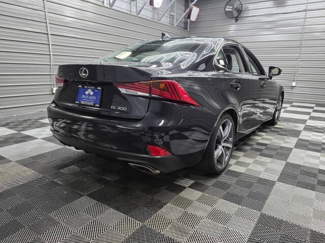 2018 Lexus IS 300