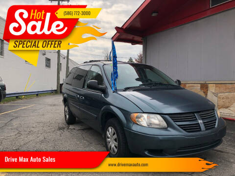 2007 Dodge Grand Caravan for sale at Drive Max Auto Sales in Warren MI