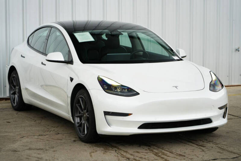 2021 Tesla Model 3 Standard Range Plus