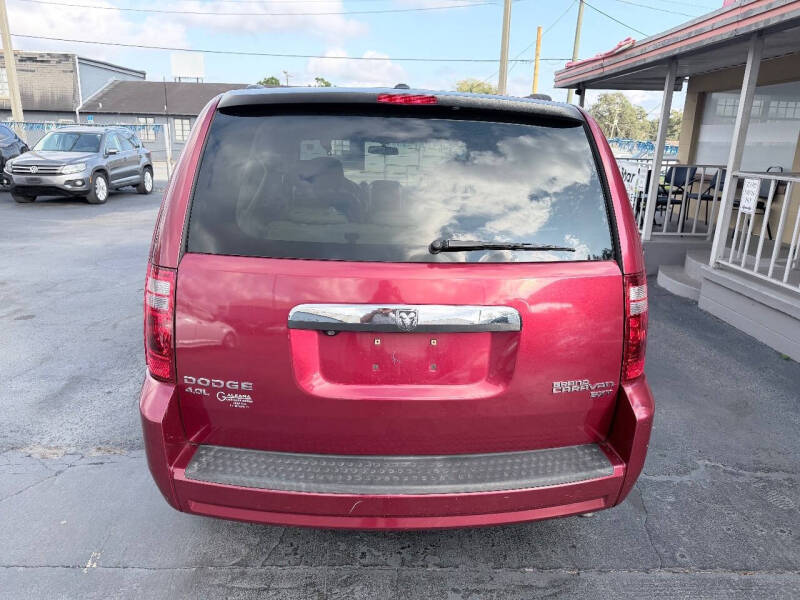 2010 Dodge Grand Caravan SXT