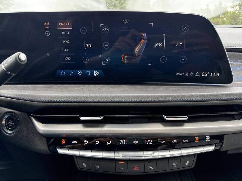 2024 Cadillac XT4 Sport