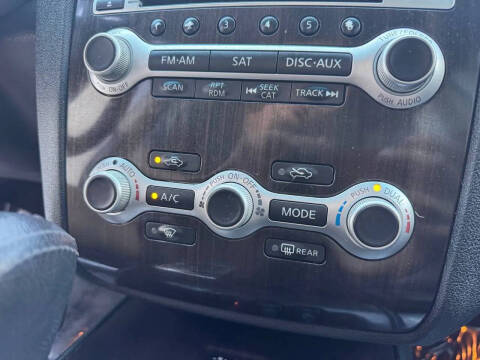 2012 Nissan Maxima