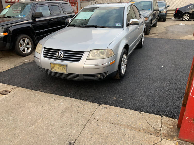 2002 Volkswagen Passat for sale at Raceway Motors Inc in Brooklyn NY