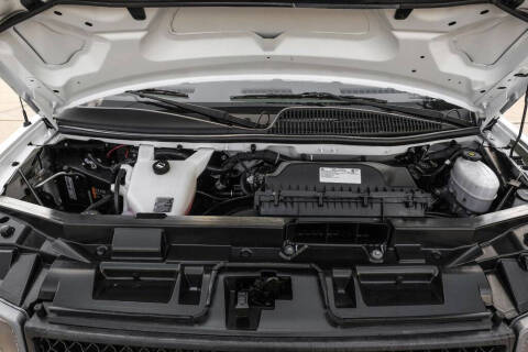 2023 Chevrolet Express 2500