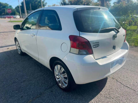 2011 Toyota Yaris