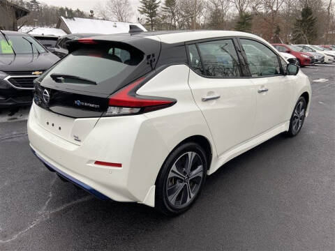 2022 Nissan LEAF SL PLUS