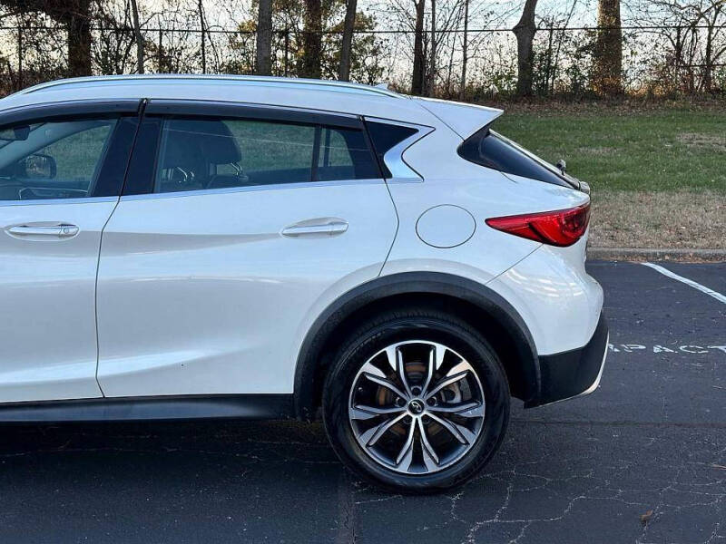 2017 Infiniti QX30