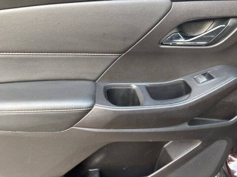 2021 Chevrolet Traverse LT Leather