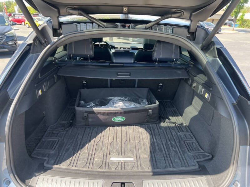 2021 Land Rover Range Rover Velar P250 R-Dynamic S