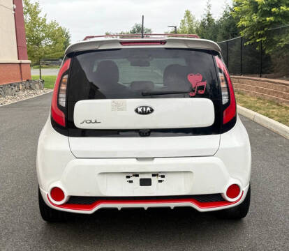 2014 Kia Soul +