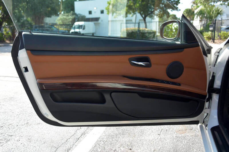 2012 BMW 3 Series 328i