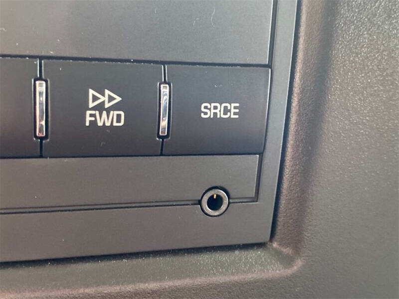 2023 Chevrolet Express 2500