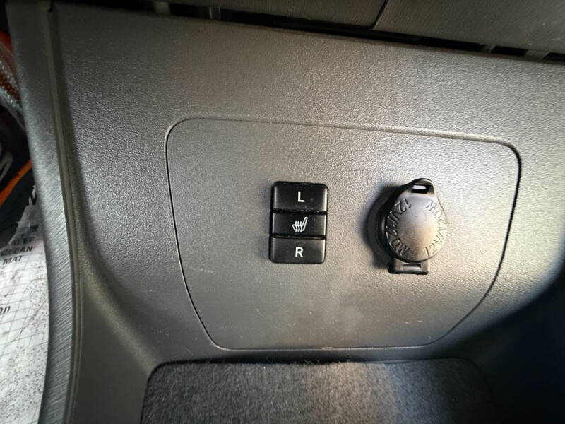 2010 Toyota Prius IV