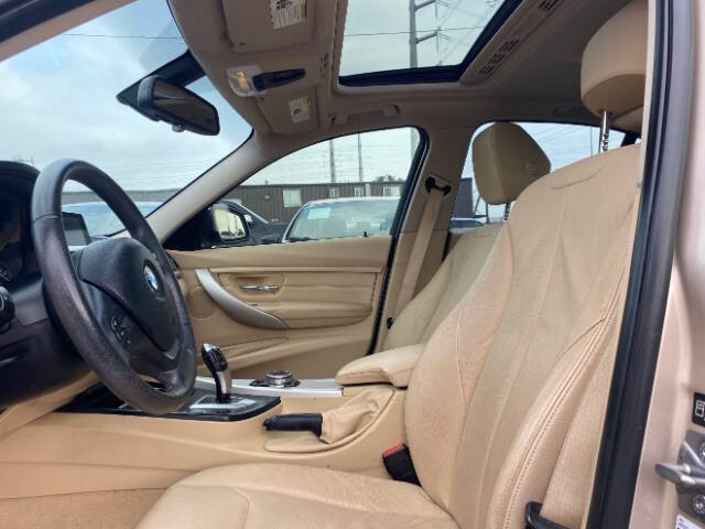 2014 BMW 3 Series 320i