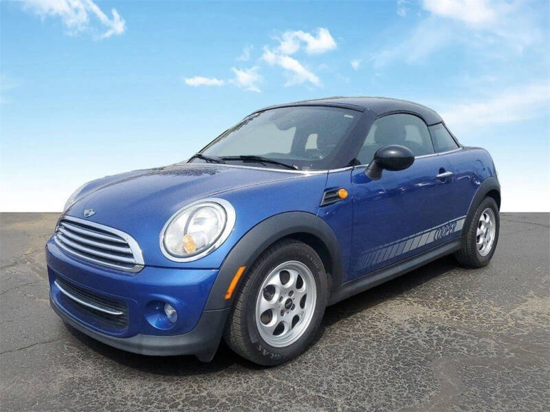 Used 2015 MINI Cooper Base with VIN WMWSX1C59FT623350 for sale in Twin Lake, MI