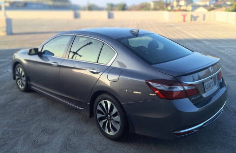 2017 Honda Accord Hybrid Touring
