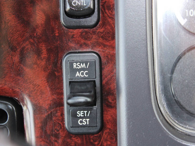 2022 Freightliner M2 106