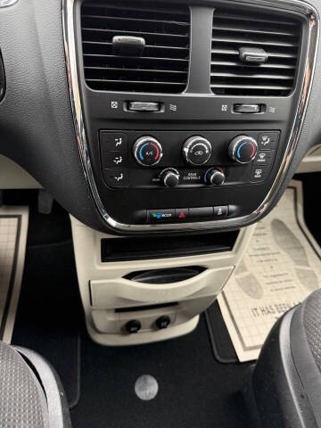 2019 Dodge Grand Caravan SE