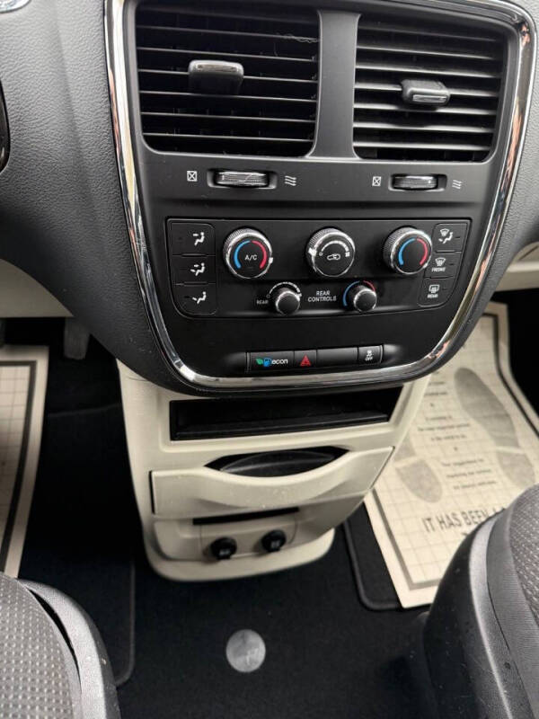 2019 Dodge Grand Caravan SE