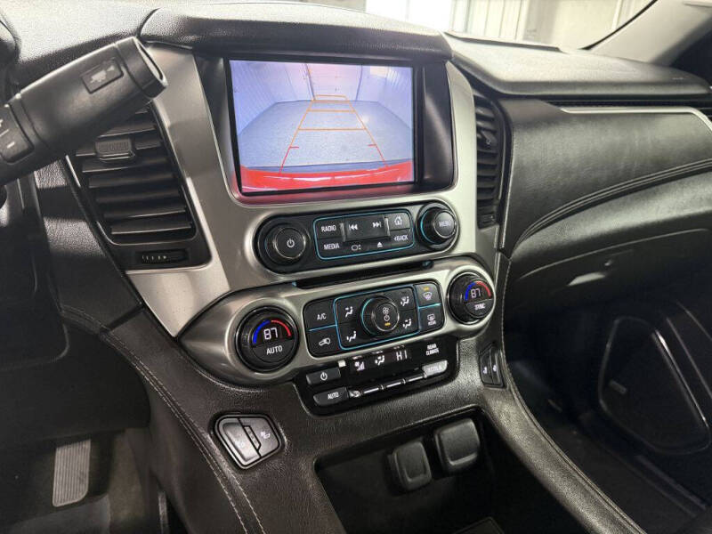 2017 Chevrolet Suburban LT